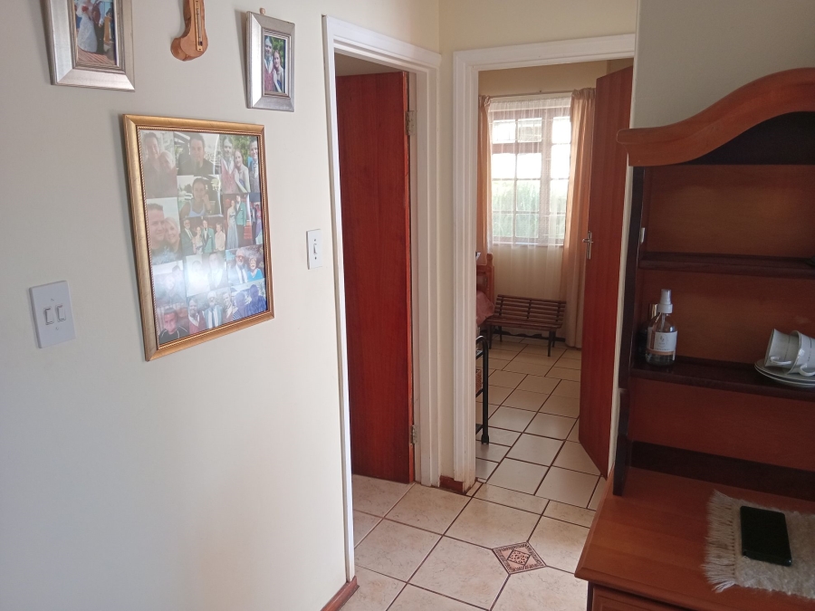 3 Bedroom Property for Sale in Heiderand Western Cape